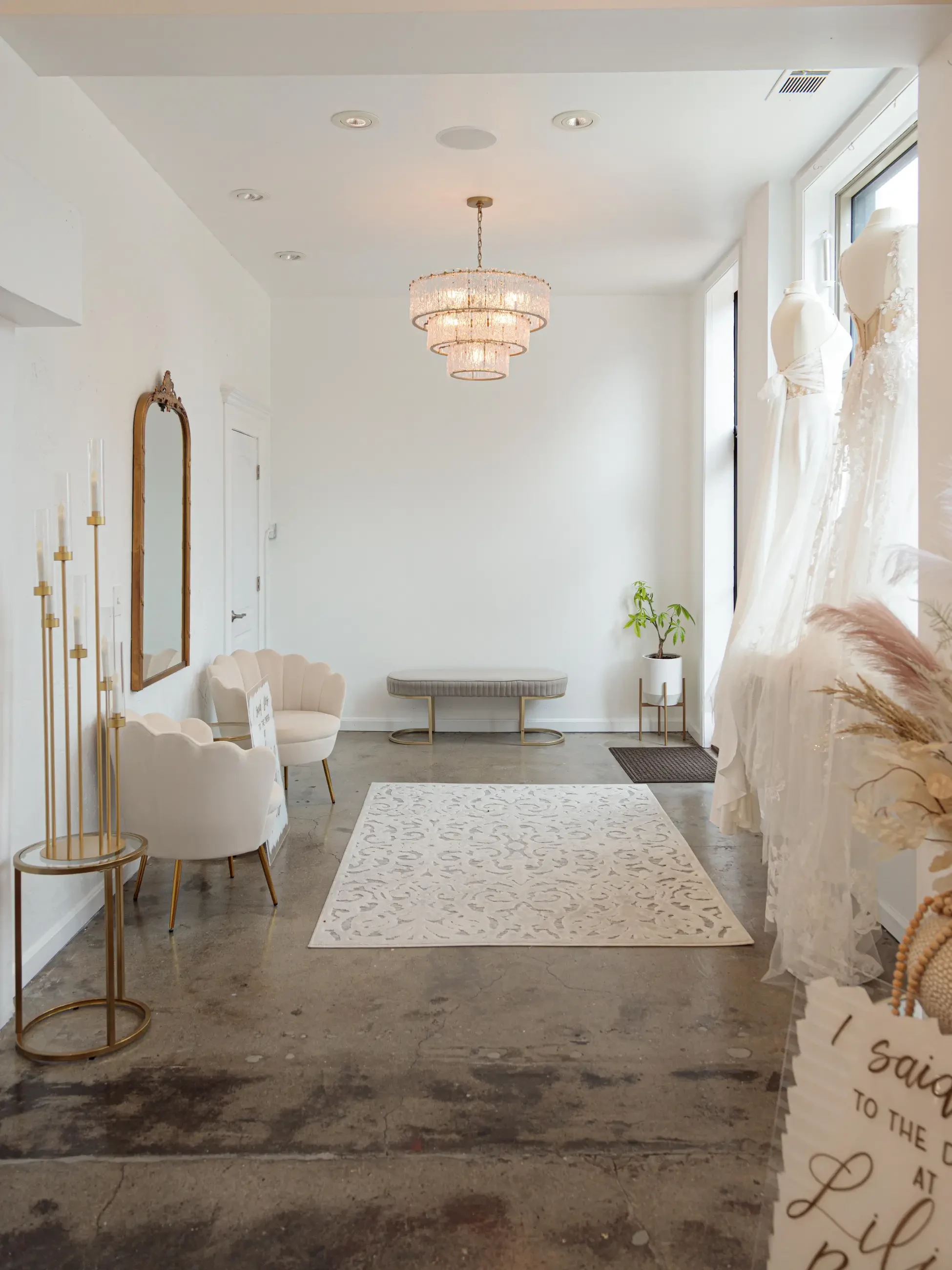 Liliana Bridal Shop Dressing room